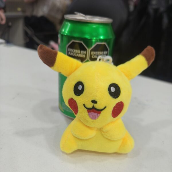 Llavero peluches pikachu